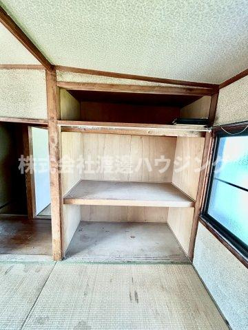 八尾れとろハウスの収納