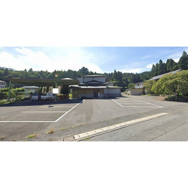 大垣市上石津町上原の店舗一部