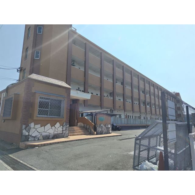 サンビーム八代の外観