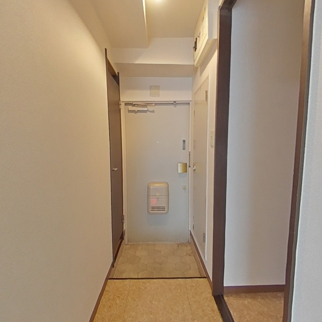 サンビーム八代の玄関