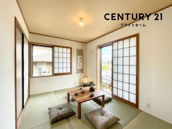 横浜市泉区上飯田町の中古一戸建の和室|食後の後は和室でゴロゴロ出来ちゃいます！
お客さんが来た時には客室としても利用できます♪