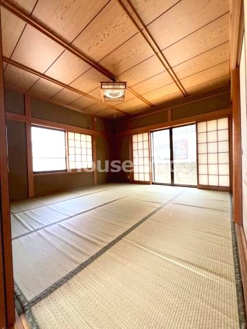 六十谷戸建　の和室