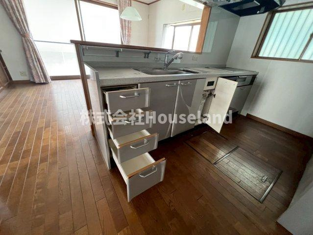 六十谷戸建　のキッチン