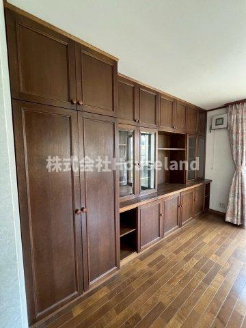 六十谷戸建　の収納