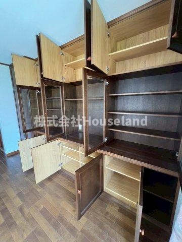 六十谷戸建　の収納