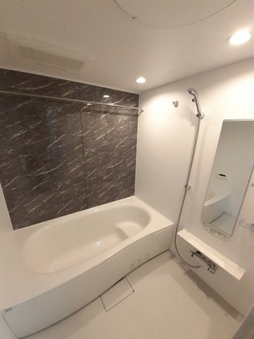 アンバーテラス　Ⅲの浴室