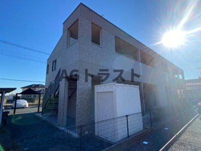 【エントランス】 | パルティール | 外観写真（昼）