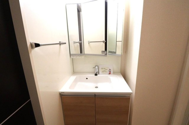 D-room住吉の洗面所