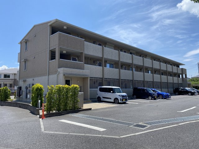 シェグラヴェートの外観
