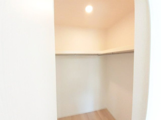 【収納】 | フランアンジュ　Ⅵ | 十分な収納スペースがあります