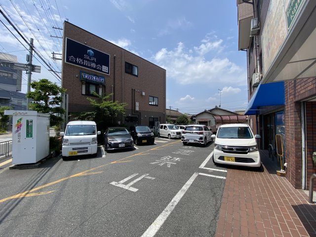 リベルテ田中の駐車場