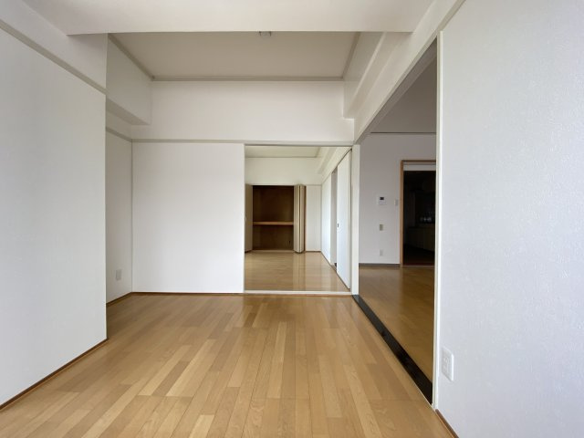 リベルテ田中の洋室