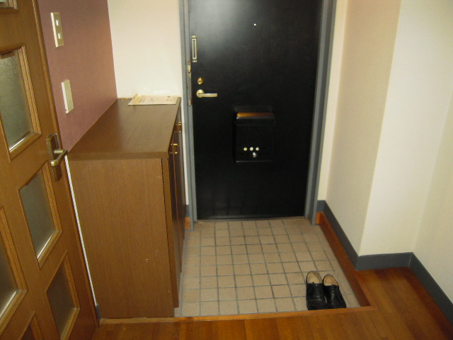 S0472R　コーポイプサ2の玄関