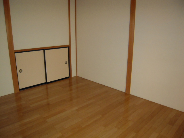 S0472R　コーポイプサ2の洋室