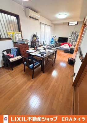 【居間・リビング】 | 柏原市田辺1丁目　中古戸建