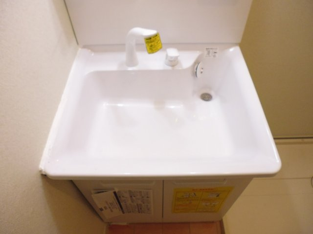 西明石グランドハイツの独立洗面台