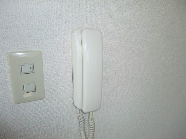 サンビルダー六甲山ノ手のセキュリティ|インターフォン