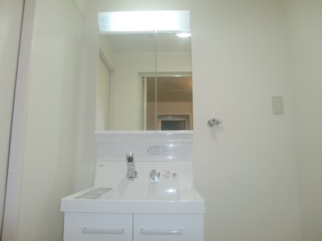 サンビルダー六甲山ノ手の洗面所