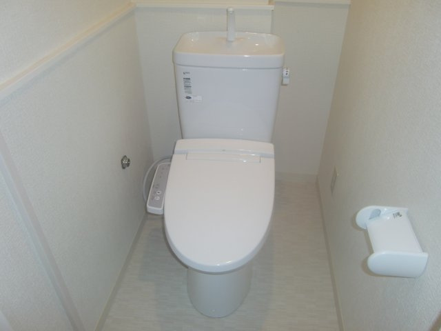 サンビルダー六甲山ノ手のトイレ