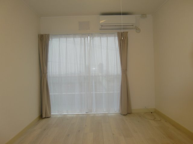 サンビルダー六甲山ノ手の居間・リビング