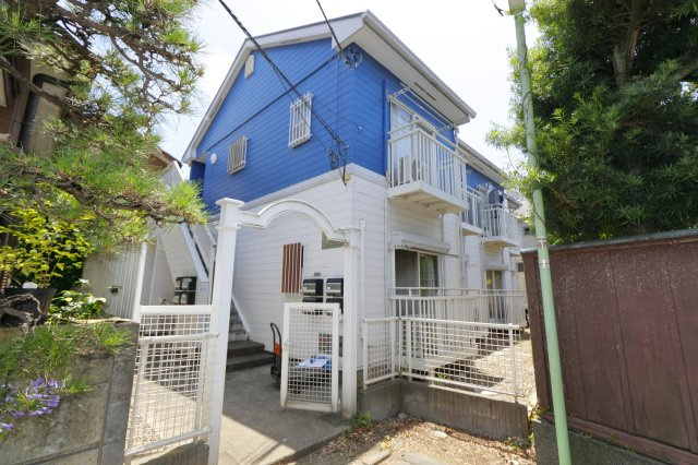 ルーミー高砂Ⅱ号館の外観