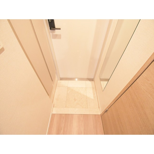 ザ・レジデンス赤坂檜町の玄関