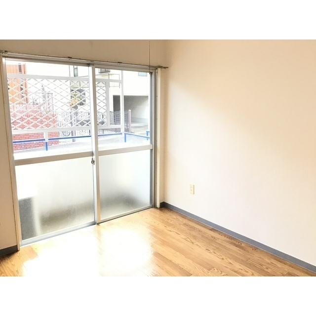 apartment 真田４丁目