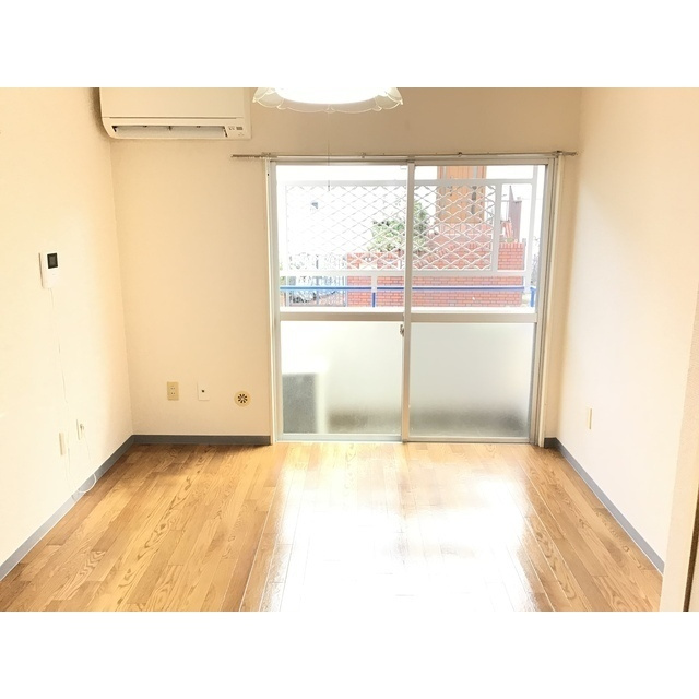 apartment 真田４丁目