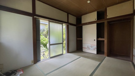 ゆったりとくつろげる和室です