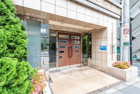 ステージグランデ文京大塚のエントランス