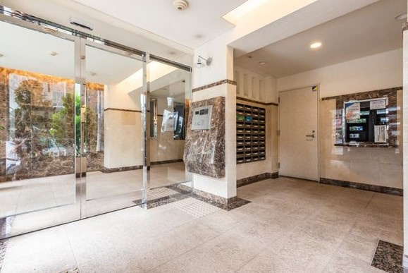 ステージグランデ文京大塚のロビー