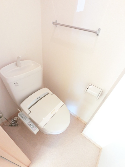 メゾン・クレールCのトイレ