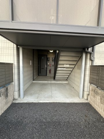 サニーコート保見南山　A棟のエントランス