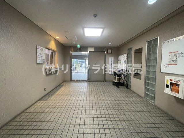 日光ハイツ香里第五のエントランス|内部
■物件内覧・資金計画相談・住宅ローン相談、リフォーム相談、お問合せ受付中■
※当日・翌日のご内覧、ご相談はお電話でのお問合せがスムーズです！