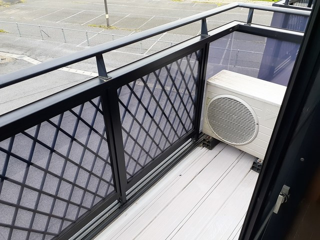 サンハイツ長者ヶ台Ｂ棟のバルコニー