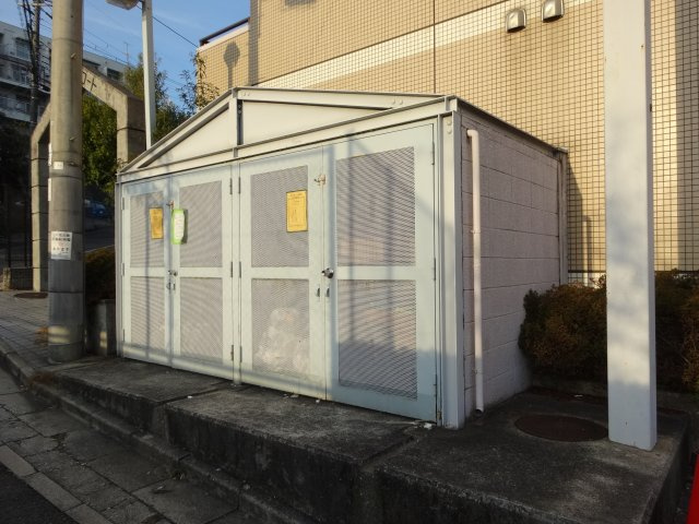 ウエストコートの設備