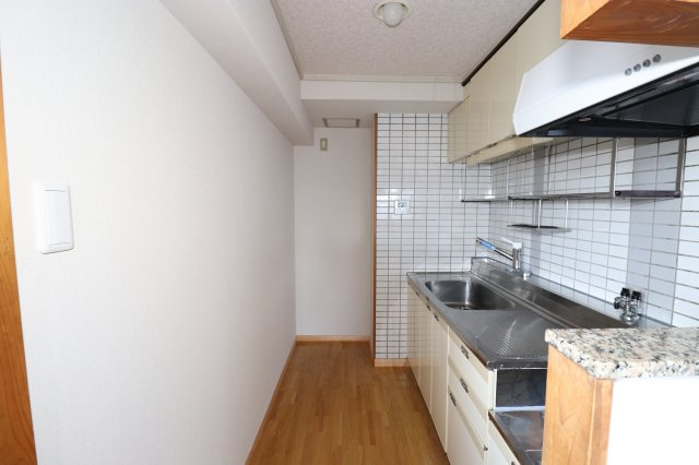 塩田町マンションの内装