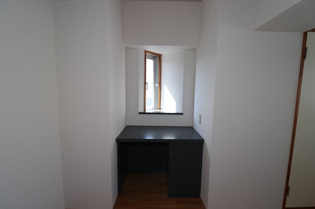 塩田町マンションの玄関