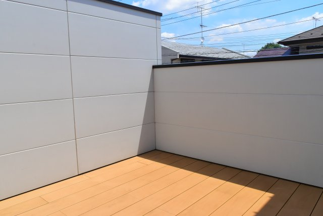 国分寺市本多４丁目の中古一戸建のバルコニー