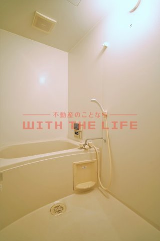イーストレガロ（ｅｓｔ ｒｅｇａｌｏ）【キャッシュバック対象物件】の浴室|きれいなお風呂です