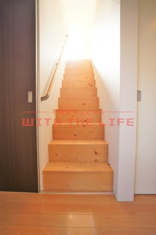 イーストレガロ（ｅｓｔ ｒｅｇａｌｏ）【キャッシュバック対象物件】の玄関|毎日通る玄関はこちらです