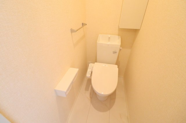 川崎市多摩区東生田１丁目のアパートのトイレ|同年同施工会社参考