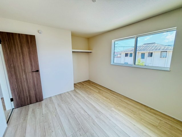 リナージュ／東区尾ノ上３丁目24-1期／２号棟の洋室