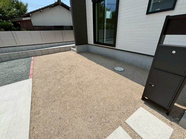 リナージュ／東区尾ノ上３丁目24-1期／２号棟の庭