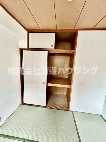 セントファミーユ江坂の収納