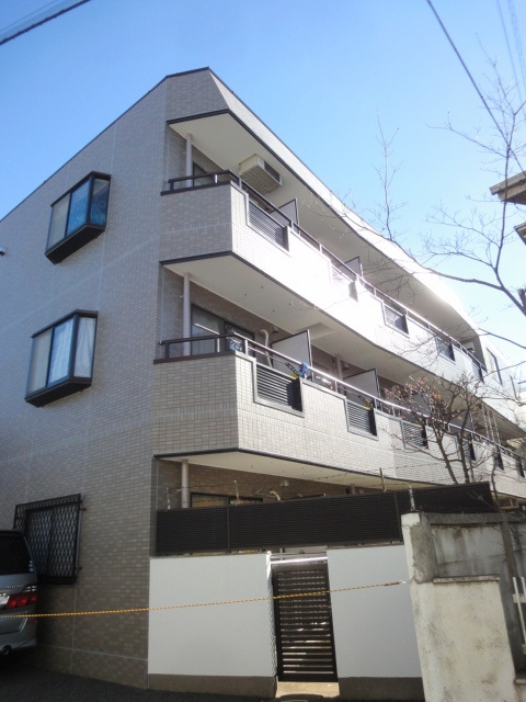 Ｃｅｄａｒ　Ｔｅｒｒａｃｅの外観|★通りに面していませんので、人の目線も気になりません♪