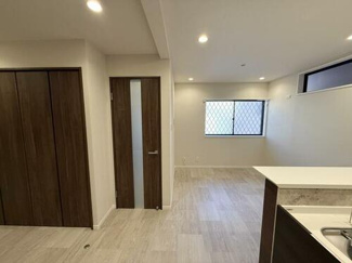 【玄関】 | 西宮市　樋ノ口町１丁目　中古戸建