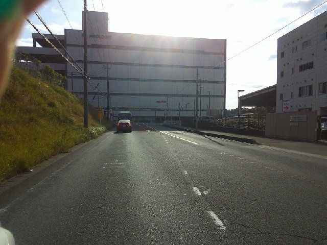 山武郡芝山町岩山の倉庫