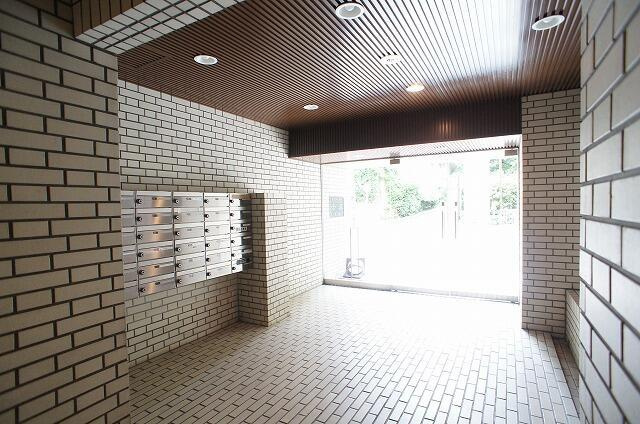 ディアシティ赤坂東館のエントランス| 