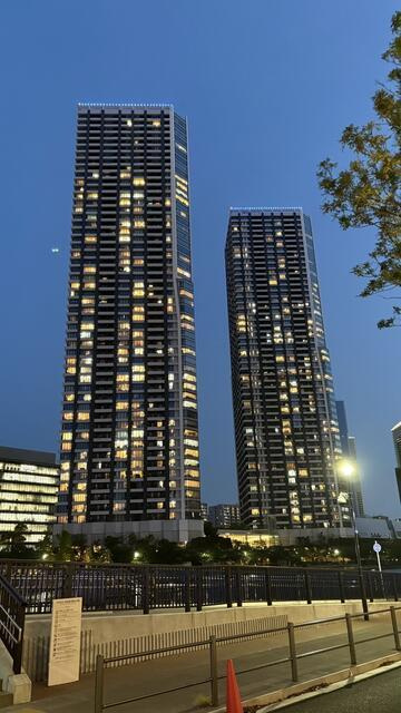 ドゥトゥールイースト